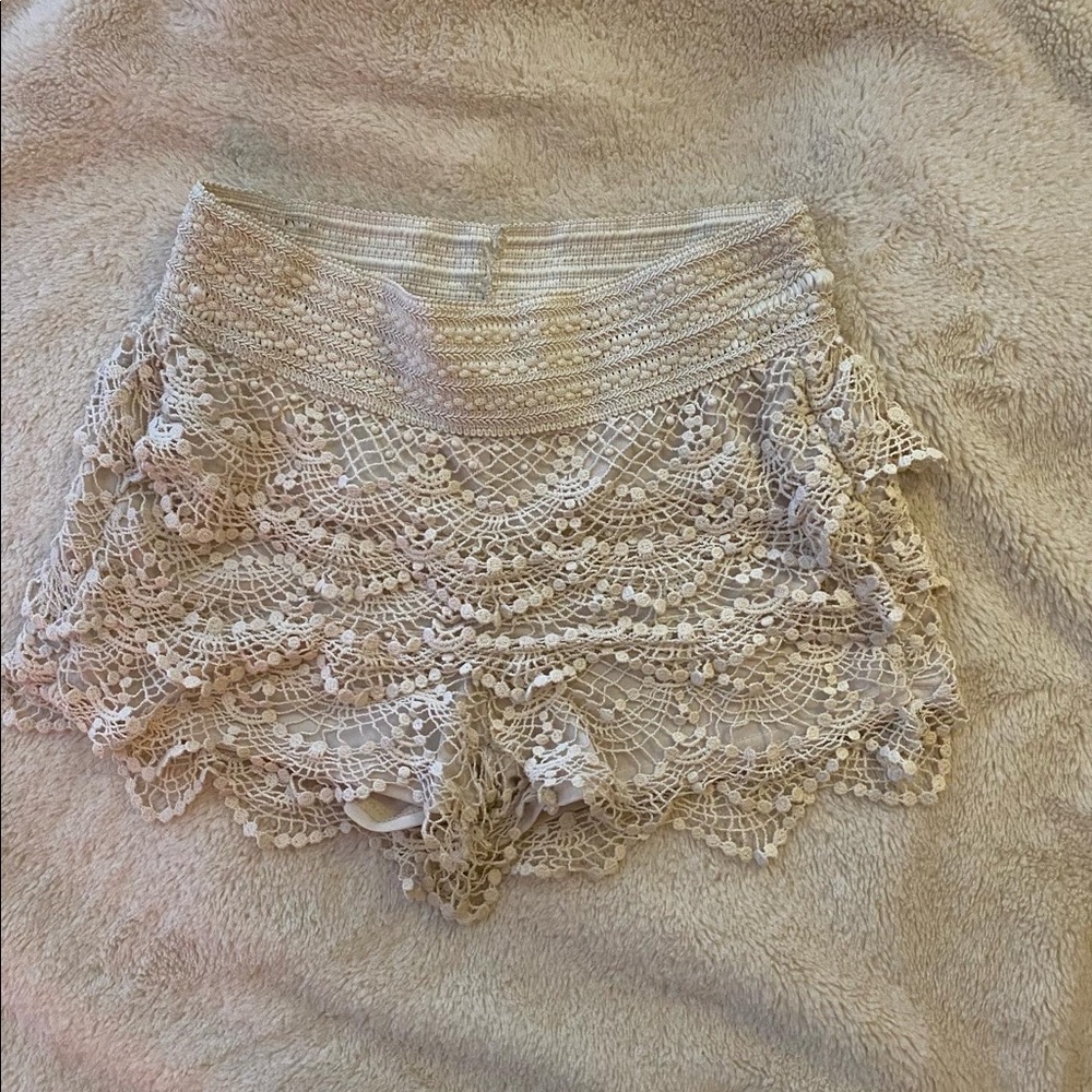 Lace shorts